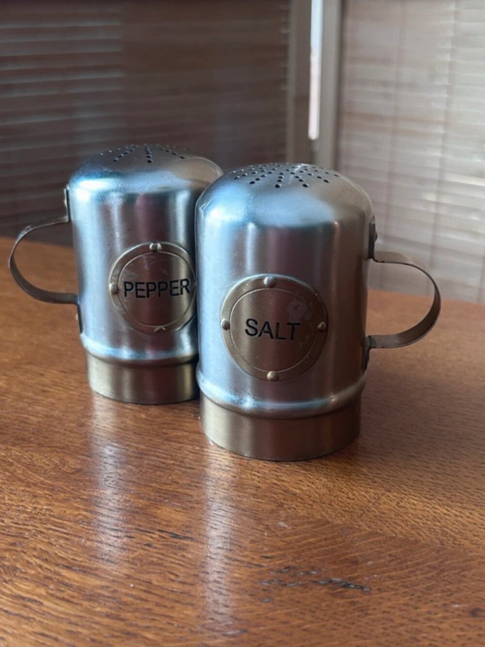 Rustic country salt and pepper shaker